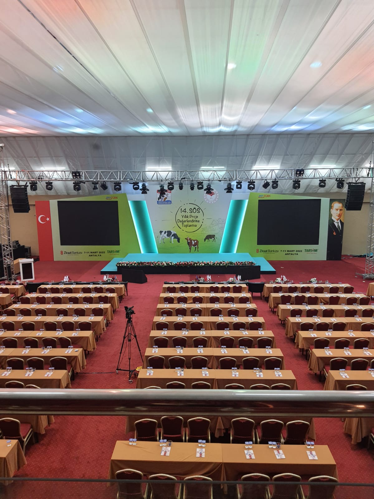 Sahne Tasarımı ve Uygulama